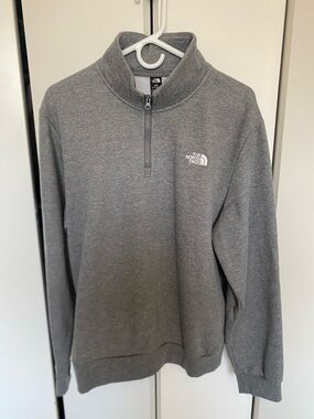 The North Face Men's Evolution Simple Dome Quarter Zip - Heather Gray LARGE NWT
